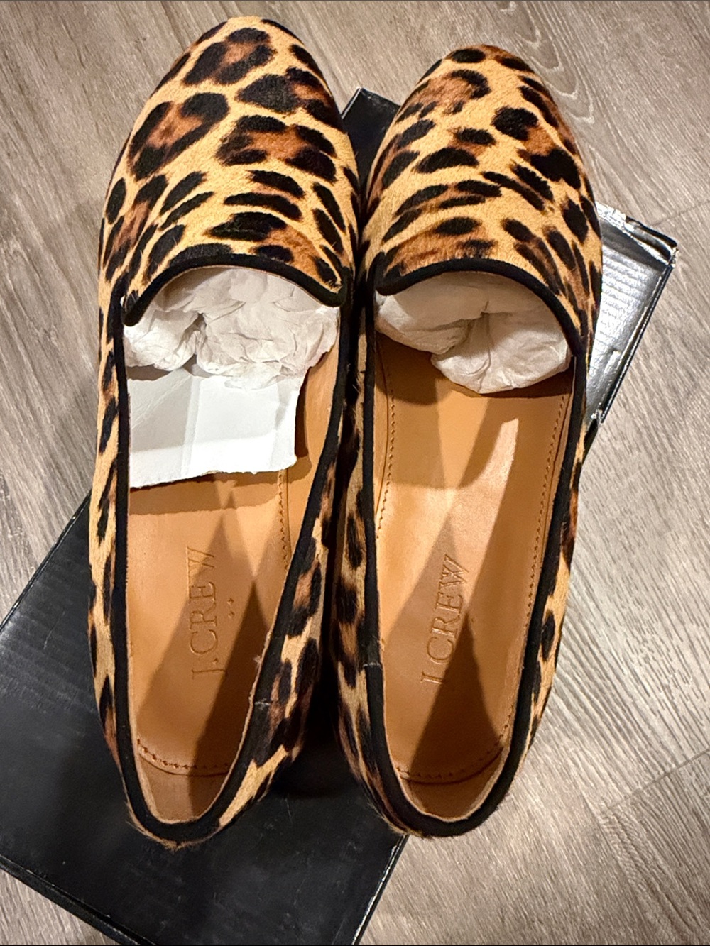 NIB J. Crew Zoe Leopard Print Calf Skin D’Orsay Flat Size 7.5M - Picture 2 of 3